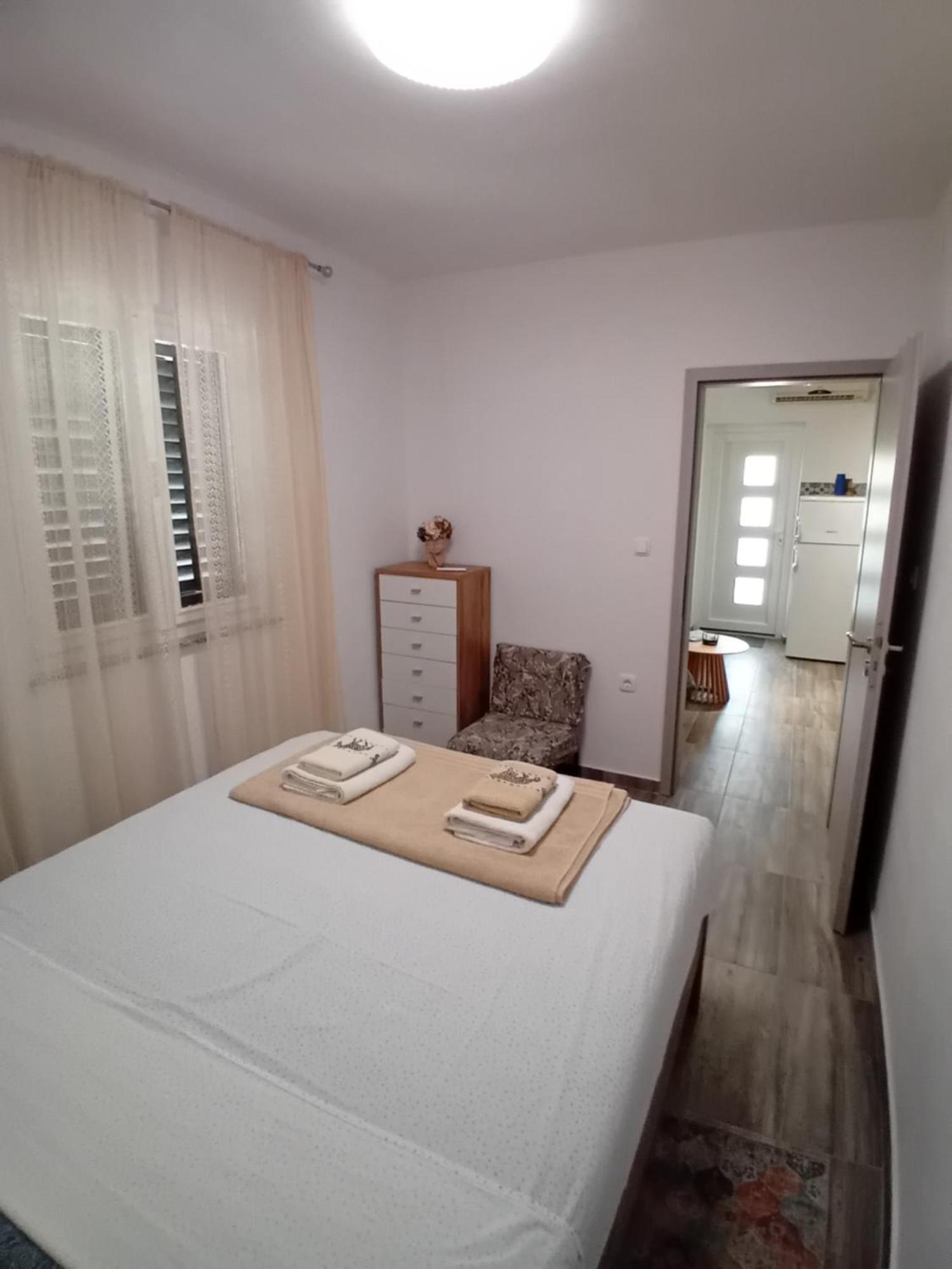 Apartmani Vrzic Baška Eksteriør bilde