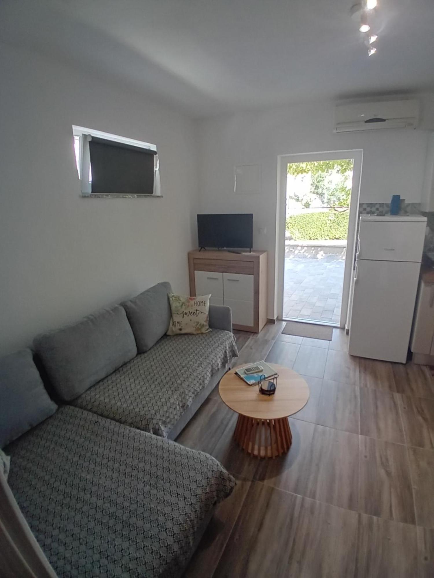 Apartmani Vrzic Baška Eksteriør bilde